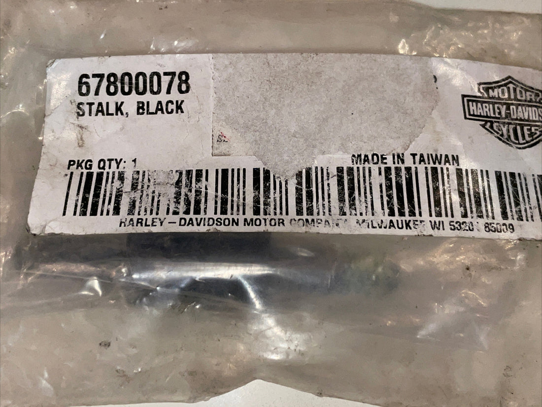 
  
  67800078 HARLEY-DAVIDSON  FLS / FXS REAR STUD DIRECTIONAL OEM NOS
  
