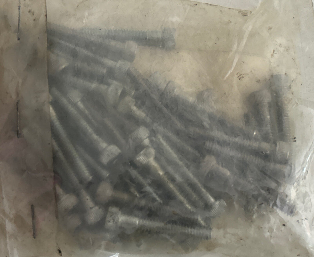 
  
  40-540 PANHEAD HARLEY VALVE COVERS WITH ALUMINUM 