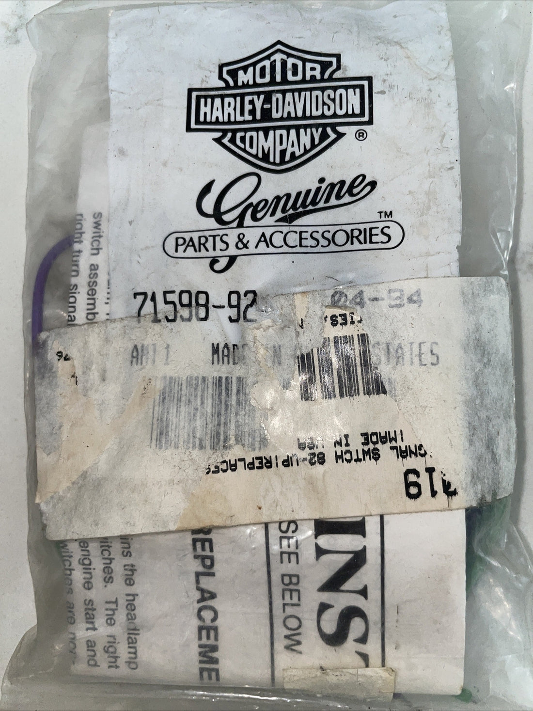 
  
  71598-92  HARLEY-DAVIDSON LEFT DIRECTIONAL SWITCH KIT NOS OEM
  
