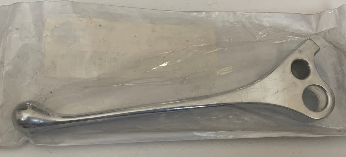 
  
  45082-83T HARLEY-DAVIDSON 1972-1981 SPORTSTER, SHOVELHEAD CHROME BRAKE LEVER OEM
  
