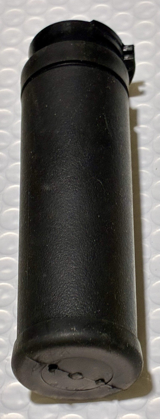 
  
  HARLEY-DAVIDSON STOCK BLACK HANDLEBAR GRIP OEM
  
