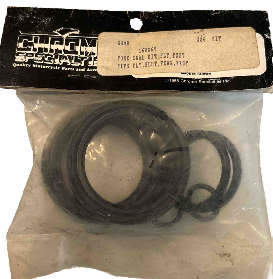 
  
  160065 CHROME SPECIALTIES FORK SEAL KIT FLT FXST FLHT FXWG HARLEY NOS
  
