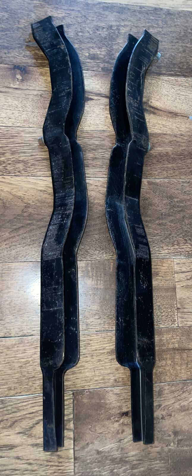 3739331, 3739332 CORVETTE 58-62 LICENSE PLATE BUMPERERETTE BRACKETS SUPPORTS SET