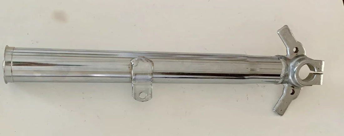 
  
  45944-68A HARLEY 1968-1969 SPORTSTER XL CHROME  FRONT FORK LOWER SLIDER OEM NOS
  
