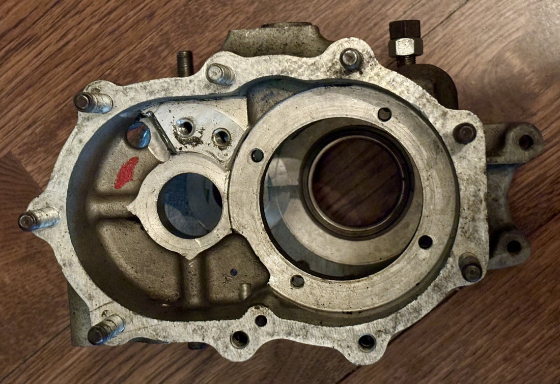 
  
  34705-65B HARLEY-DAVIDSON 1965-1978 BIG TWIN TRANSMISSION CASE
  
