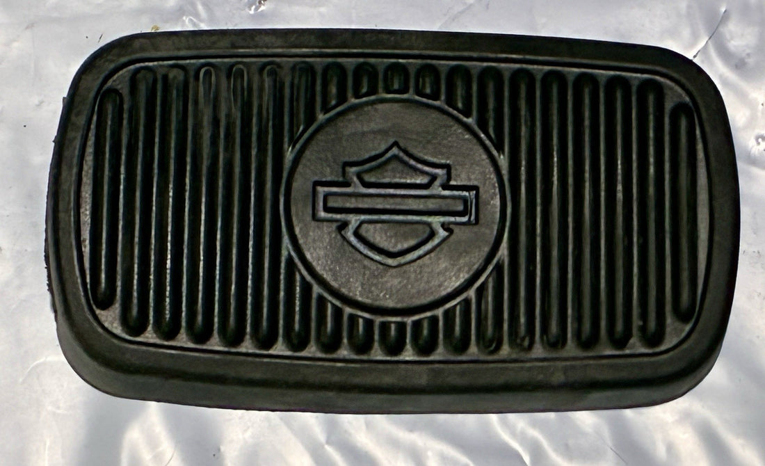 
  
  42416-06 HARLEY-DAVIDSON BAR & SHIELD BRAKE PEDAL PAD OEM
  

