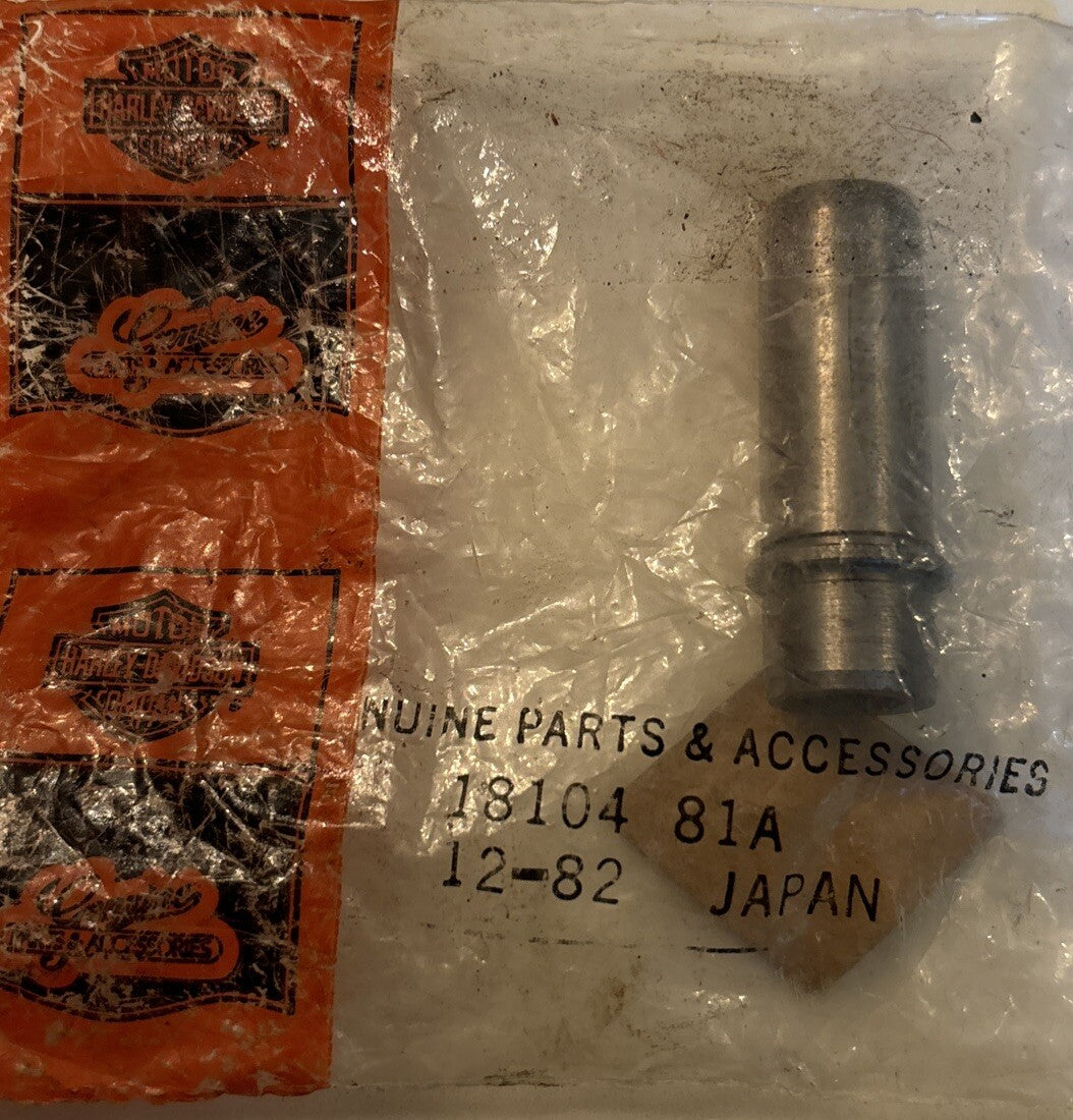 
  
  18104-81A HARLEY-DAVIDSON INTAKE EXHAUST VALVE GUIDE OEM NOS VINTAGE
  
