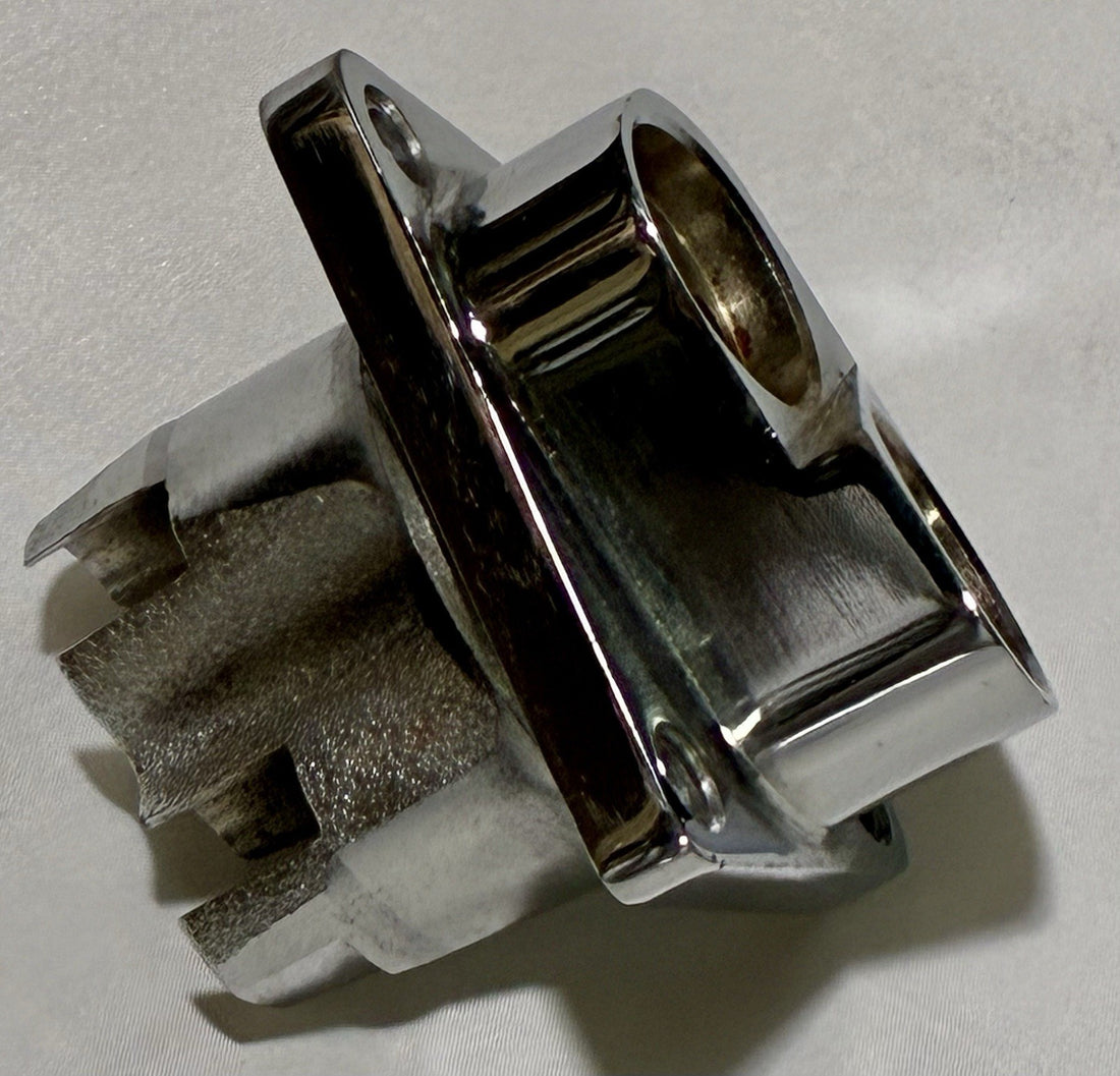 
  
  V-TWIN 1948-1983 BIG TWIN HARLEY CHROME FRONT TAPPET BLOCK
  
