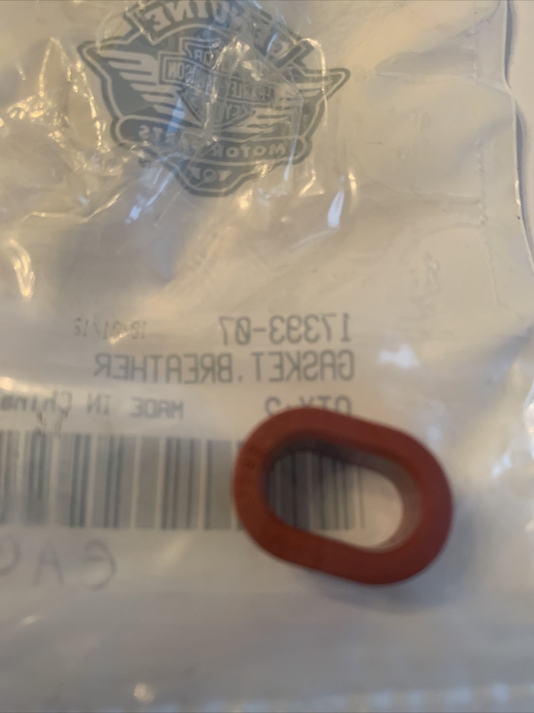 
  
  17393-07 HARLEY  2007- LATER  SPORTSTER ROCKER BOX   RUBBER BREATHER GASKET
  
