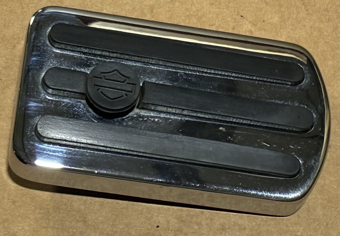 
  
  HARLEY-DAVIDSON BAR & SHIELD CHROME & RUBBER LARGE BRAKE PEDAL PAD
  

