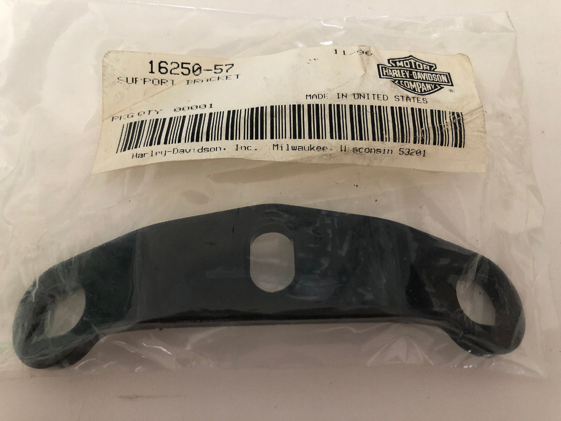 
  
  16250-57 HARLEY-DAVIDSON BLACK MOTOR MOUNT BRACKET 1957-1976 SPORTSTER ,XL NOS
  
