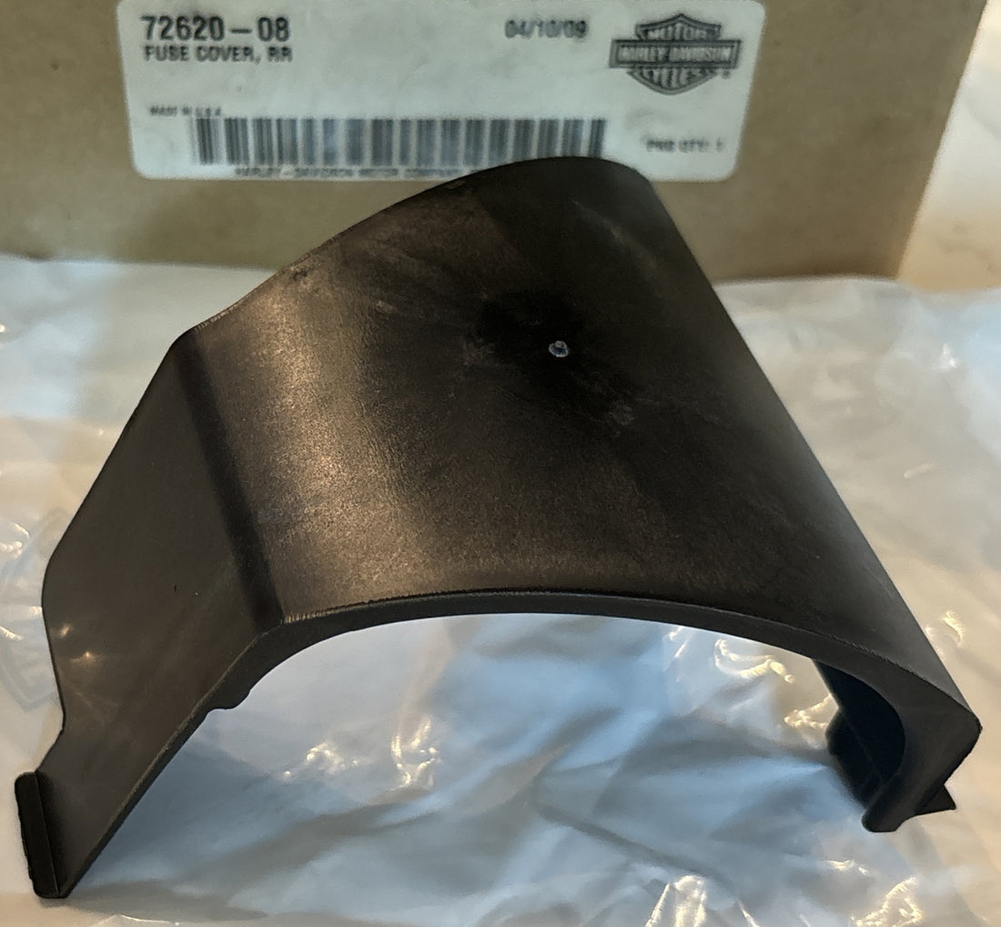 
  
  72620-08 HARLEY-DAVIDSON 2008-2013 FLH FLT TOURING REAR FUSE COVER NOS OEM
  
