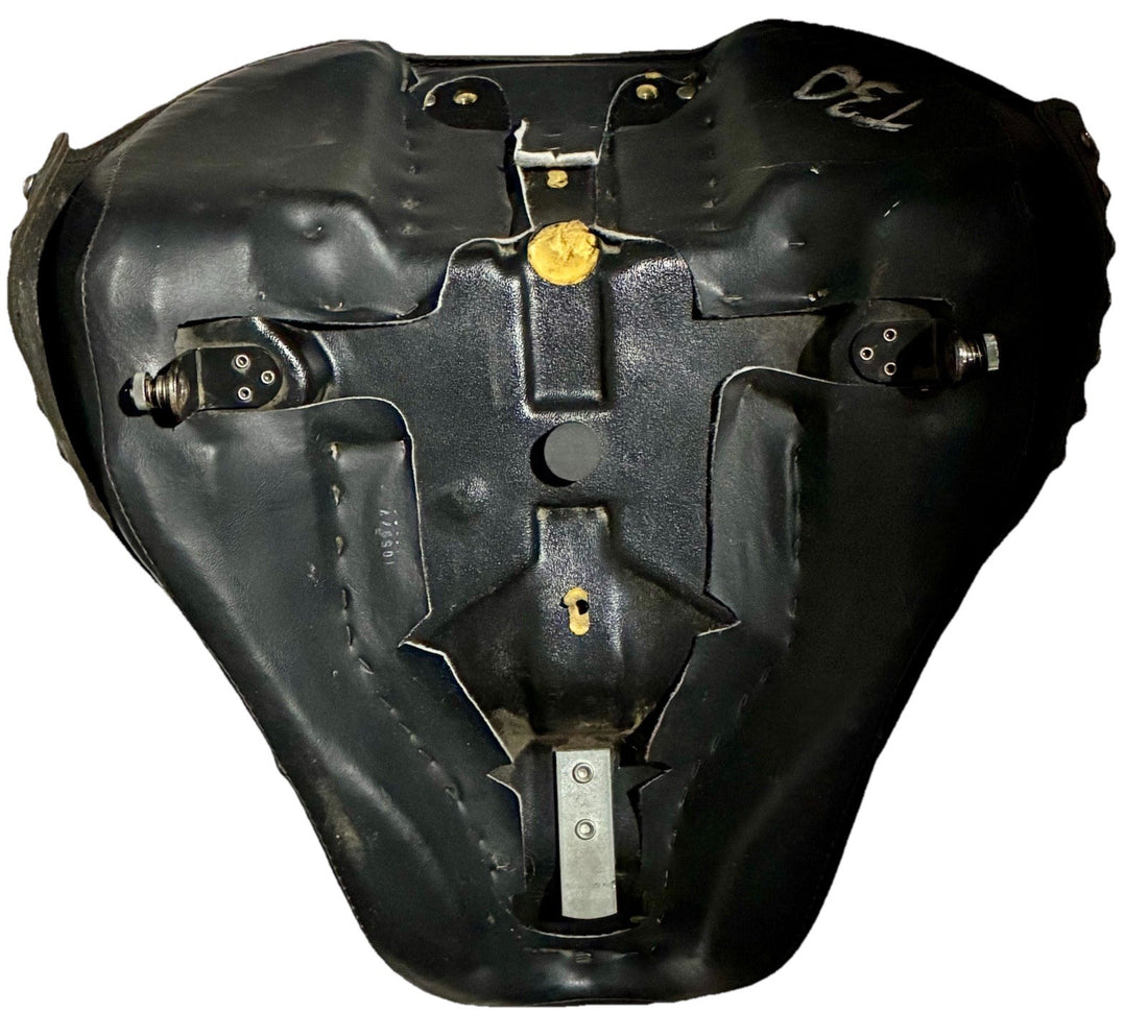 
  
  HARLEY-DAVIDSON STUDDED SOFTAIL SOLO SEAT OEM
  
