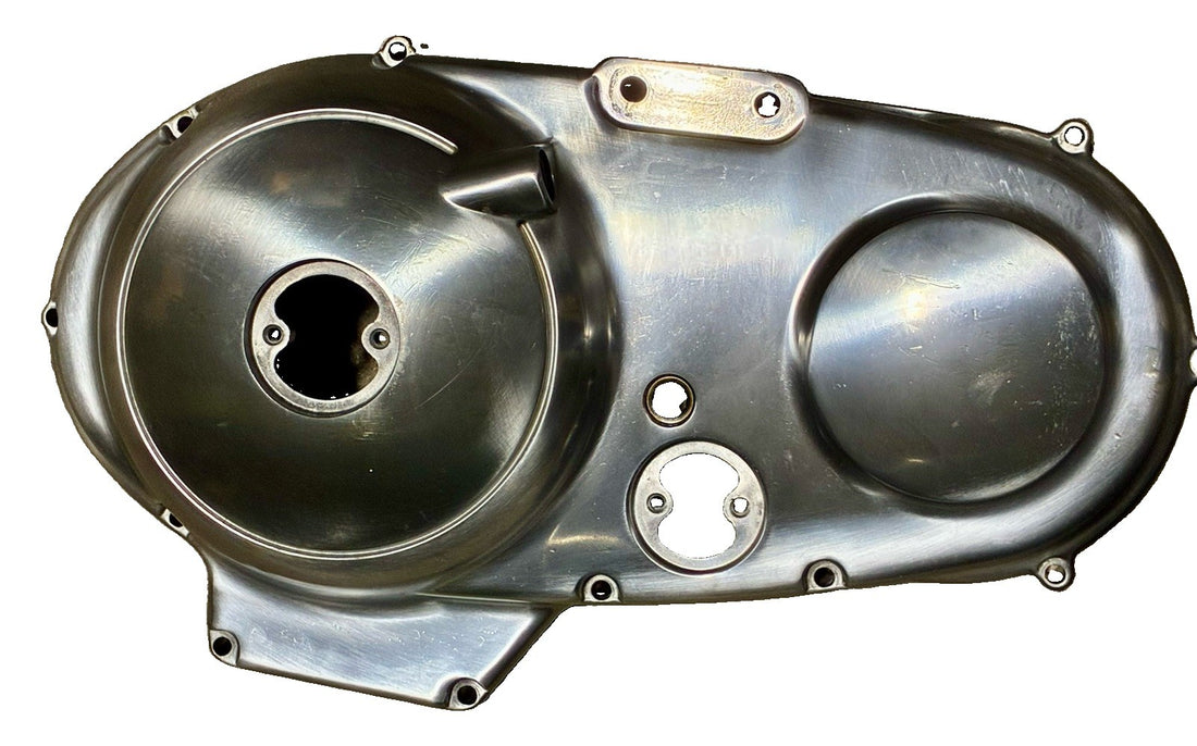 
  
  25430-89 HARLEY-DAVIDSON 1993 SPORTSTER XL 883 PRIMARY CHAIN COVER OEM
  
