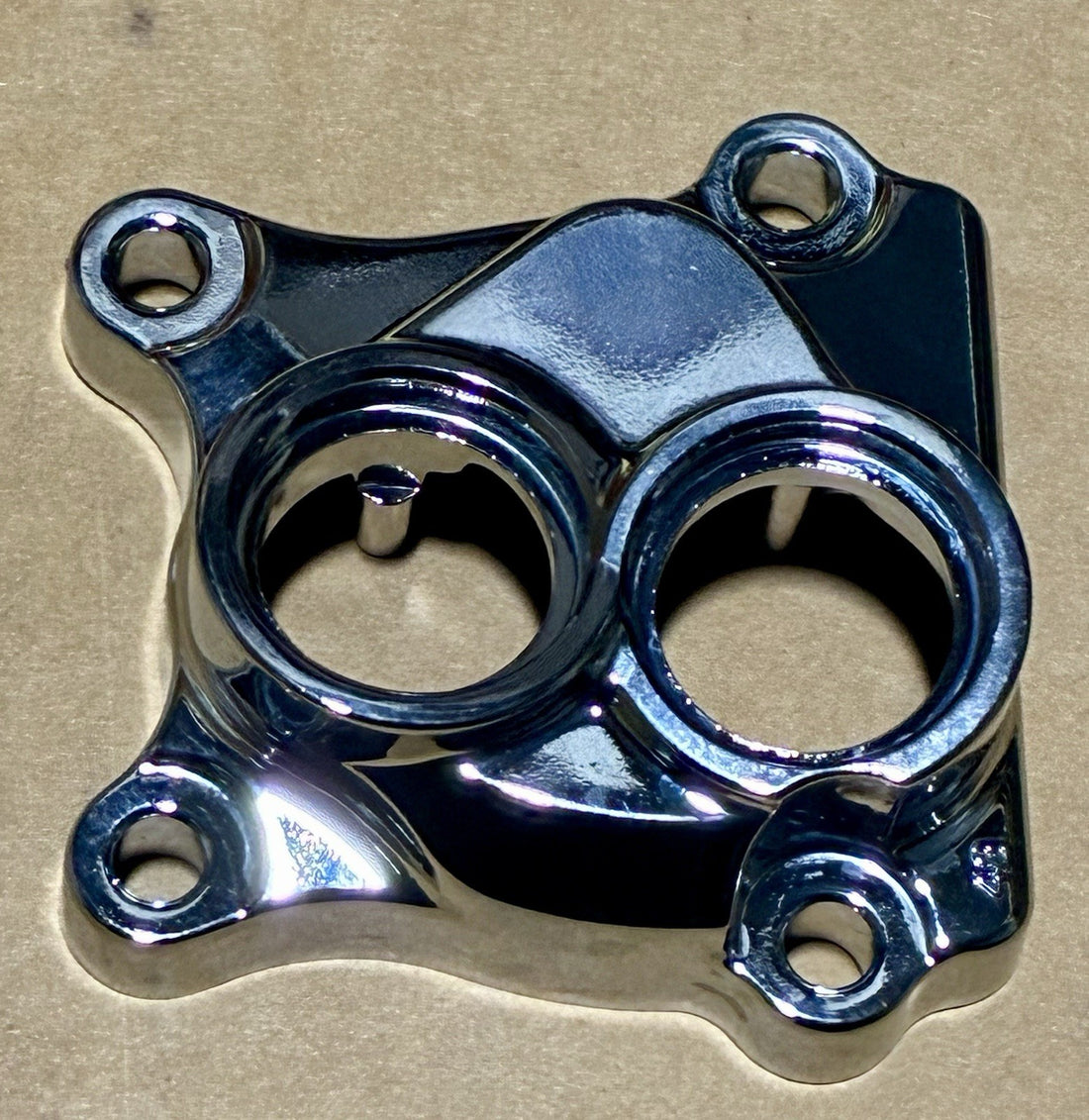 
  
  17967-99 HARLEY-DAVIDSON CHROME TWIN CAM REAR LIFTER COVER OEM NTO
  
