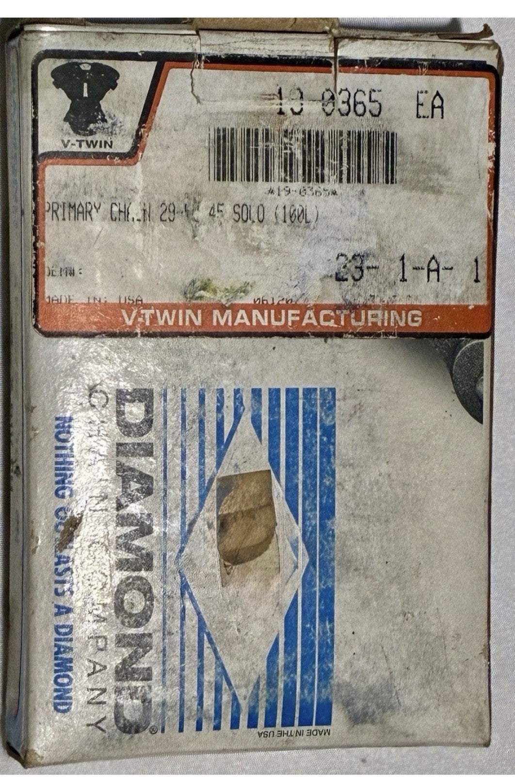 
  
  19-0365 V-TWIN 100 LINK PRIMARY CHAIN 1929-1952 WL HARLEY-DAVIDSON NOS
  

