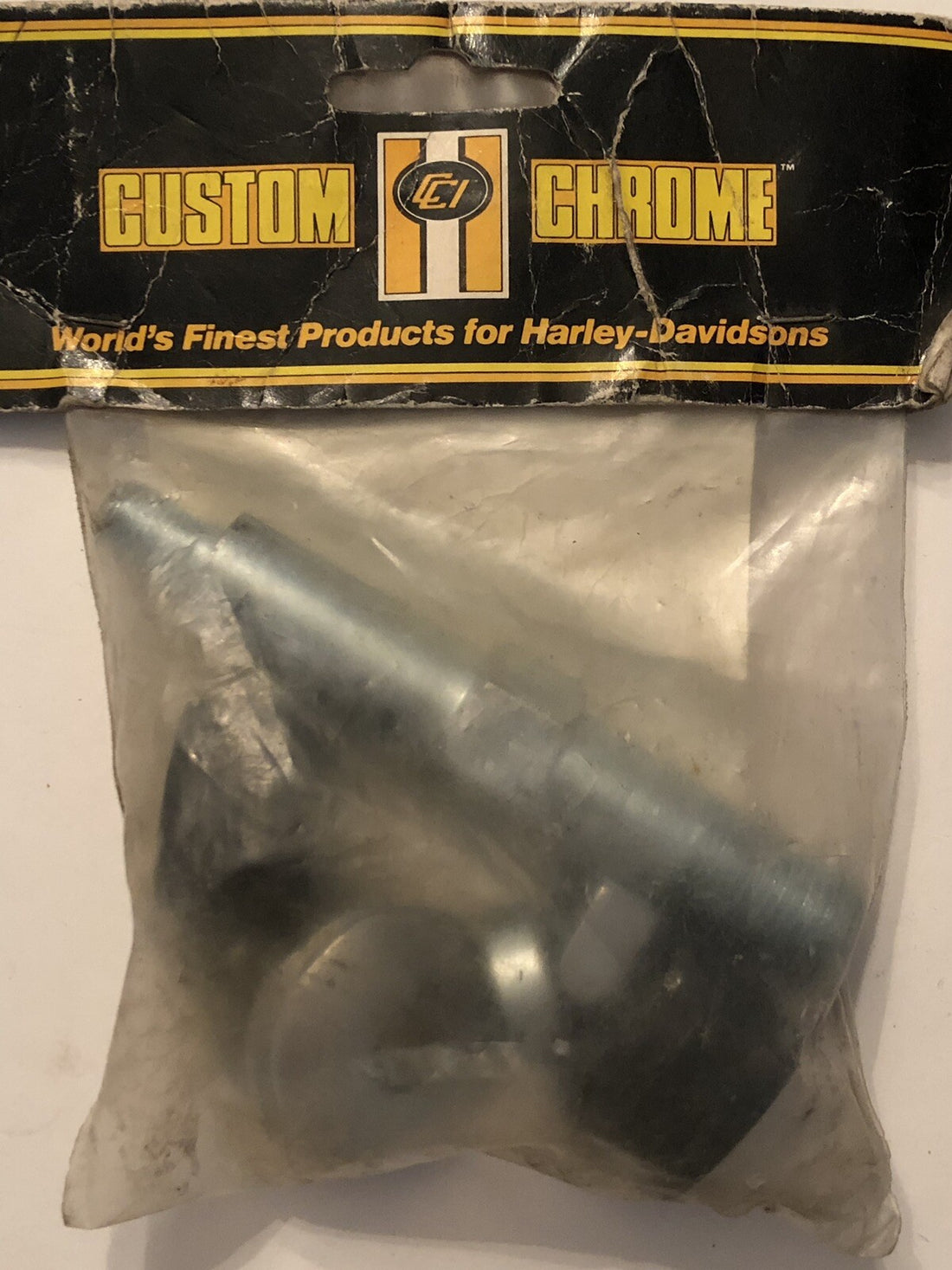 
  
  28-173 UPPER SHOCK ABSORBER STUD 1956-1974 SPORTSTER XL HARLEY OEM 54515-56B 
  

