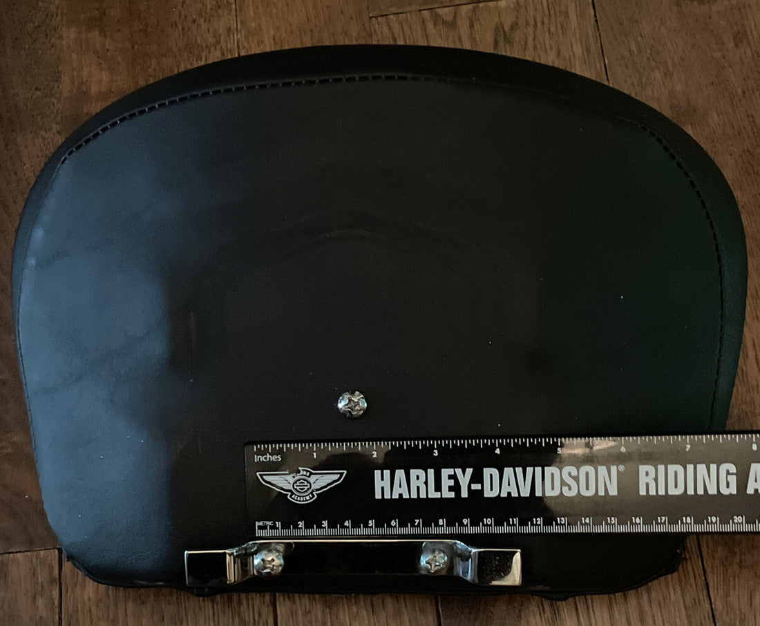 
  
  HARLEY PASSENGER BACKREST SISSY BAR PAD STITCH SOFTAIL DYNA SPORTSTER BACK REST
  
