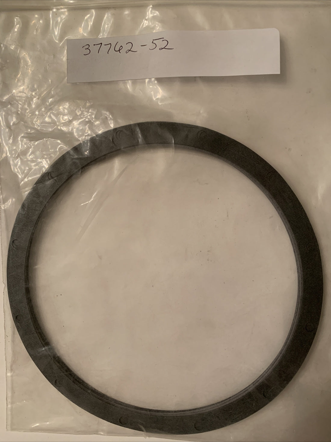 
  
  37762-52 HARLEY-DAVIDSON  1952-1970 K & SPORTSTER CLUTCH COVER GASKETS   ( TEN )
  
