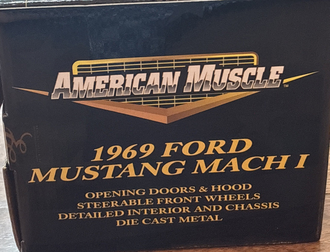 
  
  32511 ERTL AMERICAN MUSCLE CHAMPAGNE GOLD 1969 FORD MUSTANG MACH 1 1:18 DIE CAST
  
