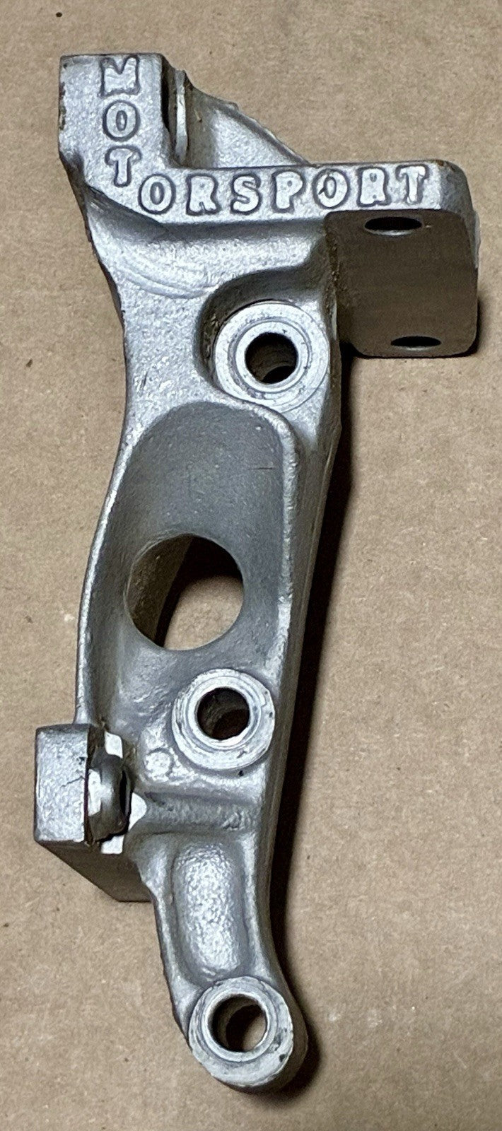 
  
  EXTRA HEAVY DUTY MOTORSPORT ALUMINUM REAR MOTOR MOUNT 57-81 SPORTSTER XL HARLEY
  
