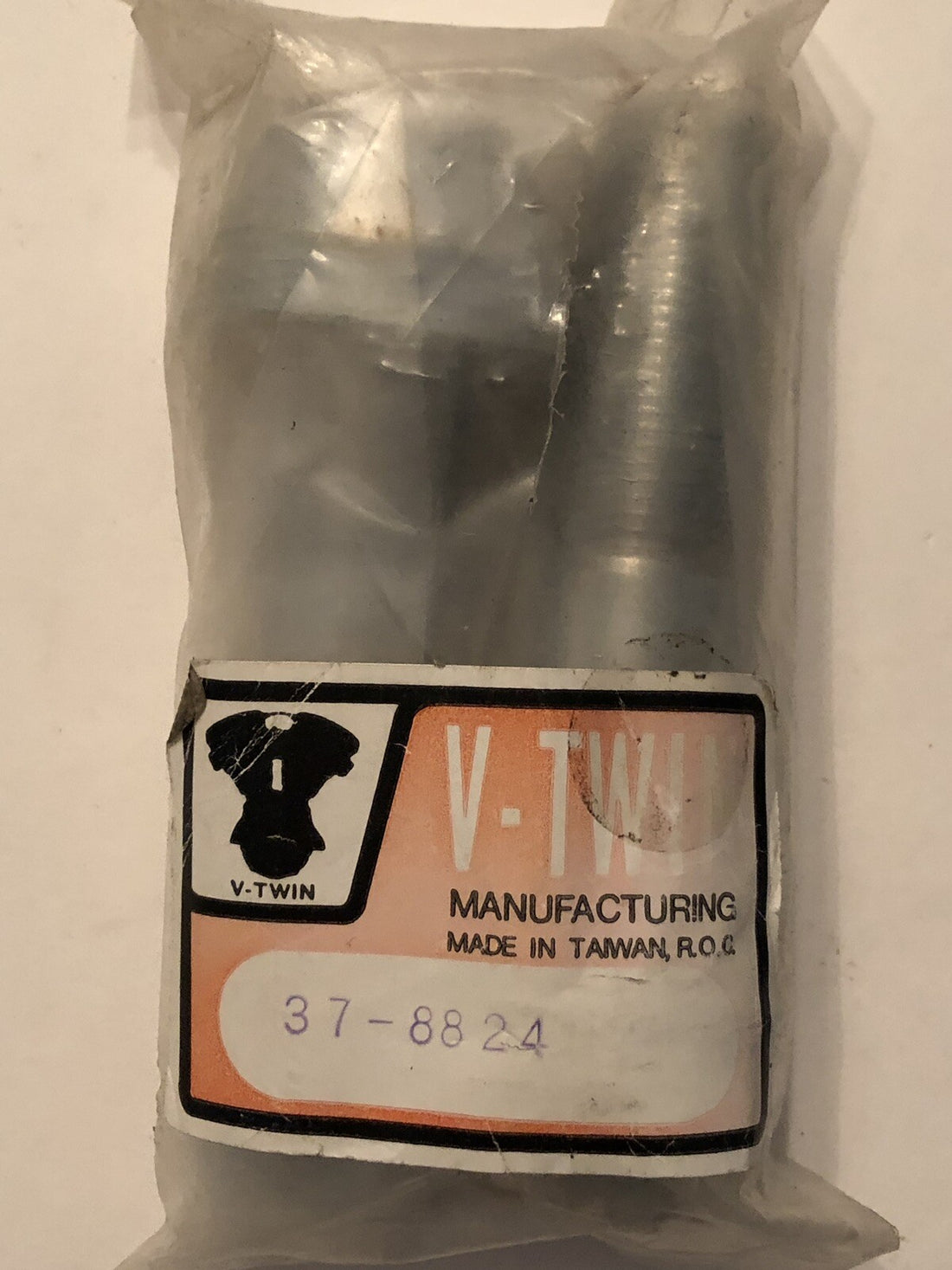 
  
  37-8824   V-TWIN      TAPERED  CHROME ALLEN BOLT KIT HARLEY    NOS
  
