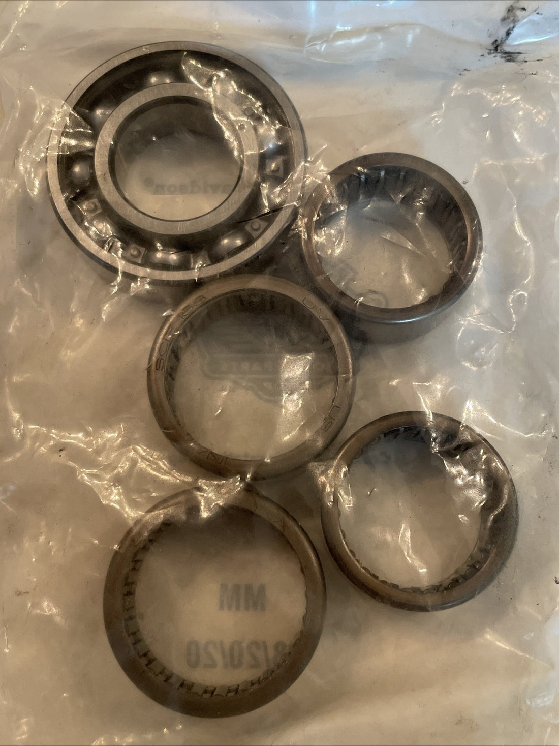 
  
  8990 9198 9215 8990A HARLEY-DAVIDSON 1999-2006 DYNA CAM BEARING SET NOS OEM
  
