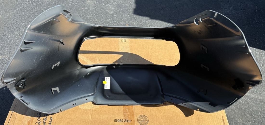 57000290 HARLEY-DAVIDSON 2015-2023 ROAD GLIDE GRAY OUTER FAIRING OEM