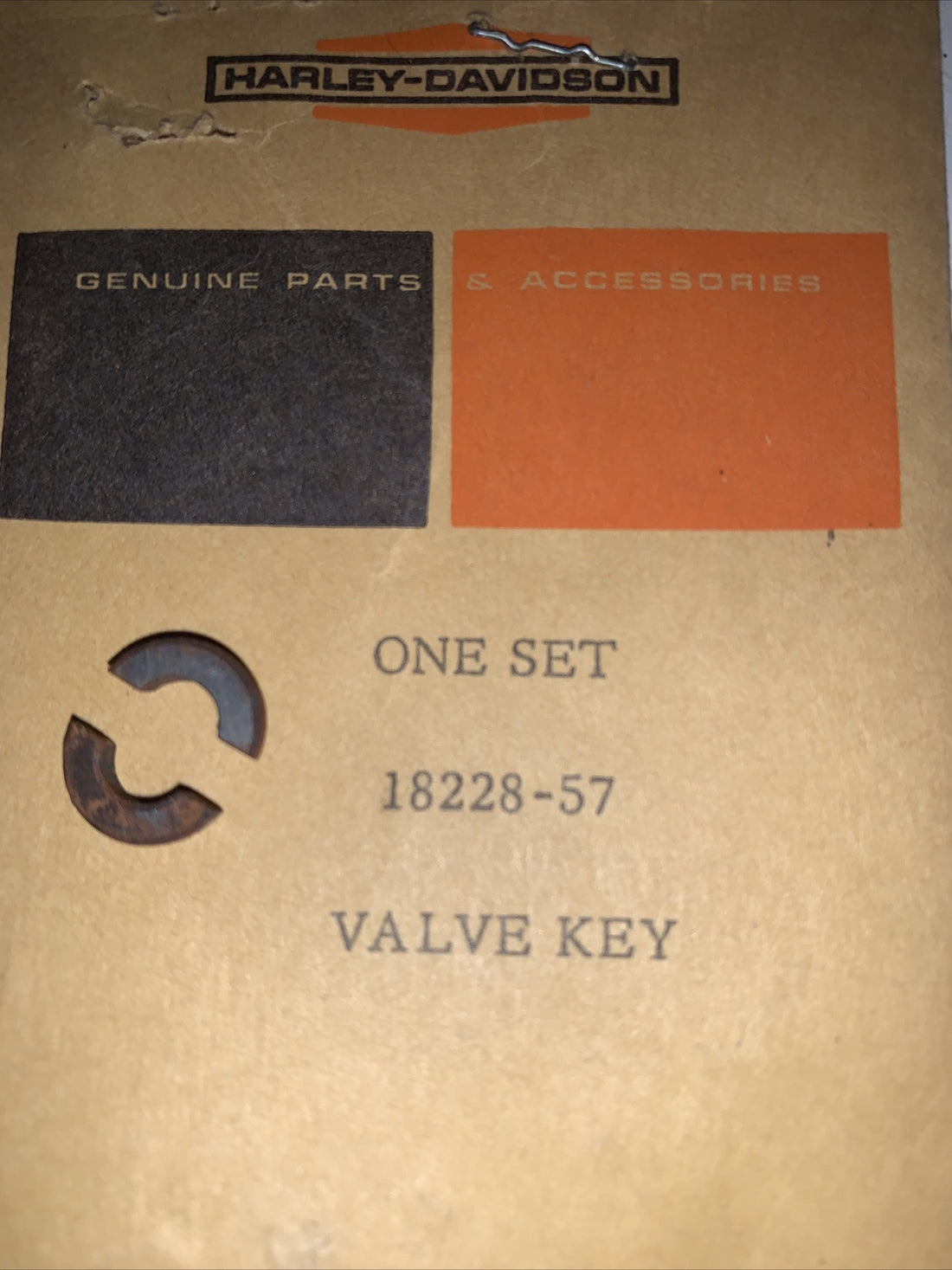 
  
  18228-57 HARLEY-DAVIDSON 1957-58 EXHAUST VALVE SPRING COLLARS OEM NOS
  
