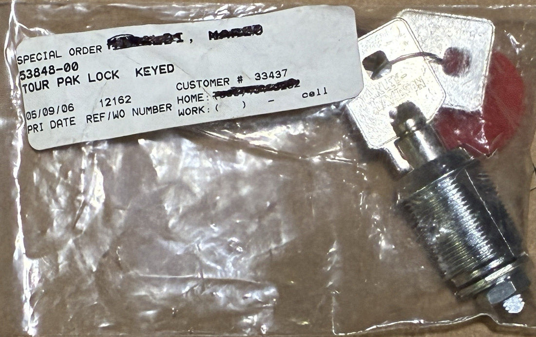 
  
  53848-00 HARLEY-DAVIDSON 1991-2013 POLICE SADDLEBAG LOCK WITH KEYS OEM NOS
  
