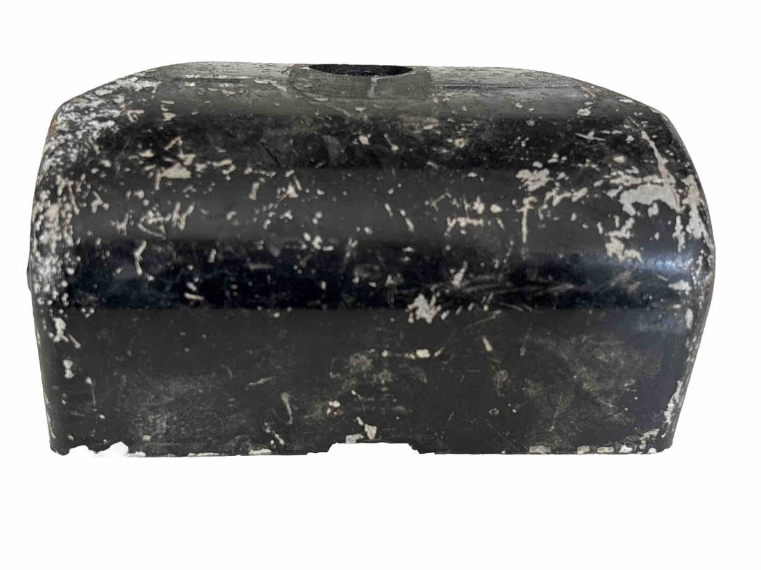 
  
  56585-60 HARLEY-DAVIDSON PANHEAD SHOVELHEAD HANDLEBAR CLAMP COVER
  
