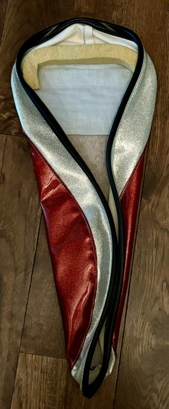 52781-66  HARLEY-DAVIDSON RED SILVER SEAT COVER KIT BUDDY SEAT NOS OEM