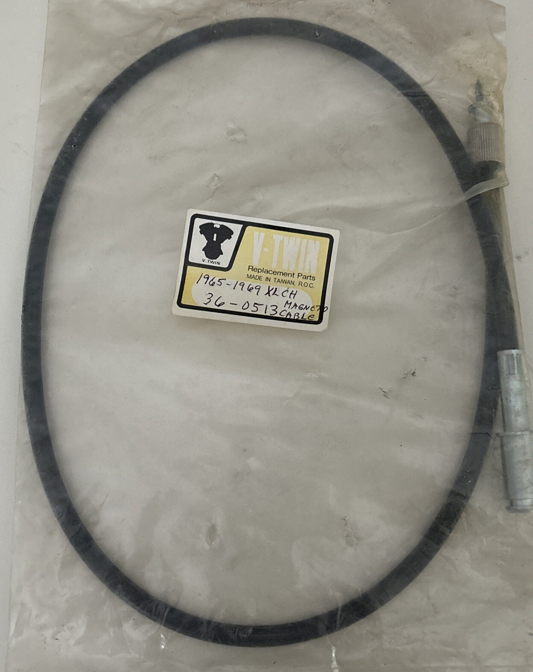 
  
  36-0513 V-TWIN 34-1/4