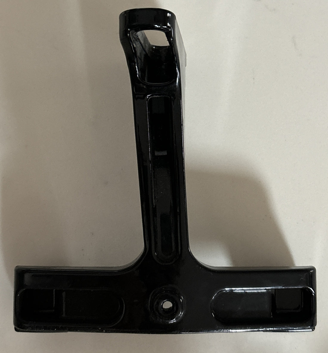 
  
  52719-10 HARLEY-DAVIDSON 1995-UP TOURING PASSENGER FLOORBOARD MOUNTING BRACKET
  
