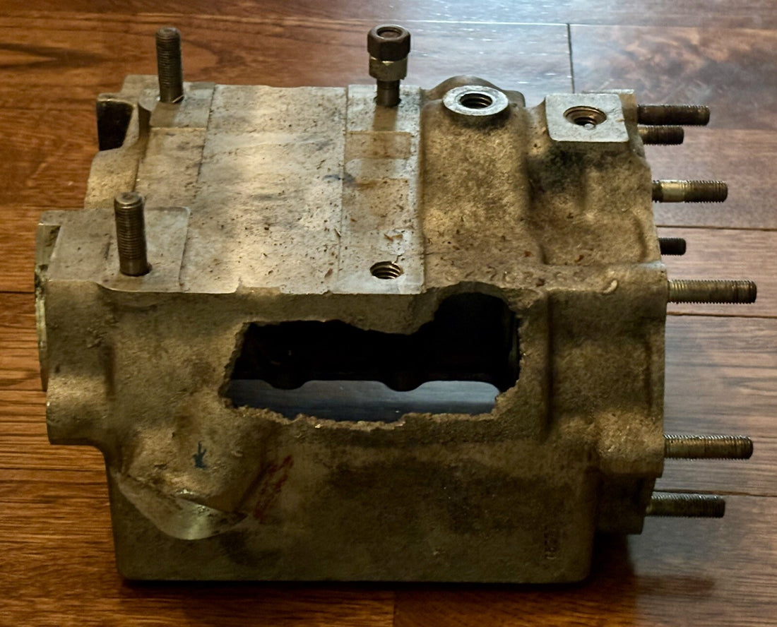 
  
  34705-65B HARLEY-DAVIDSON 1965-1978 BIG TWIN TRANSMISSION CASE
  
