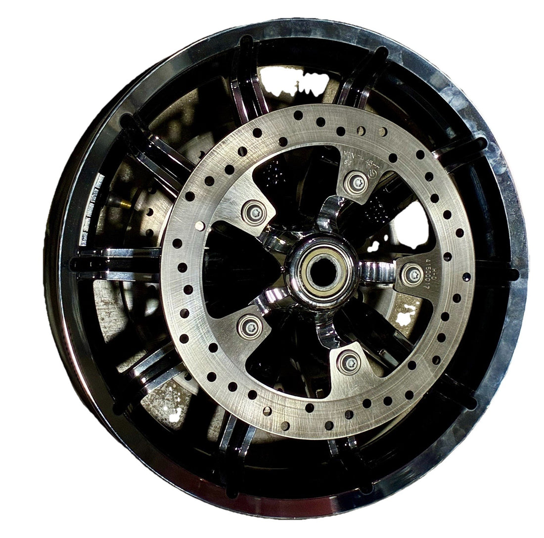 41500017 HARLEY-DAVIDSON TOURING FRONT WHEEL DUAL DISC W/ BLACK HIGHLIGHTS NTO