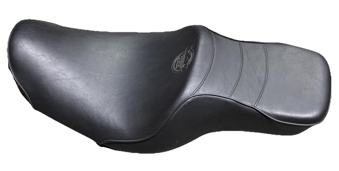 
  
  ROV-92/61-0067 HARLEY-DAVIDSON 1996-2003  DYNA SUPER GLIDE WIDE GLIDE SEAT OEM
  
