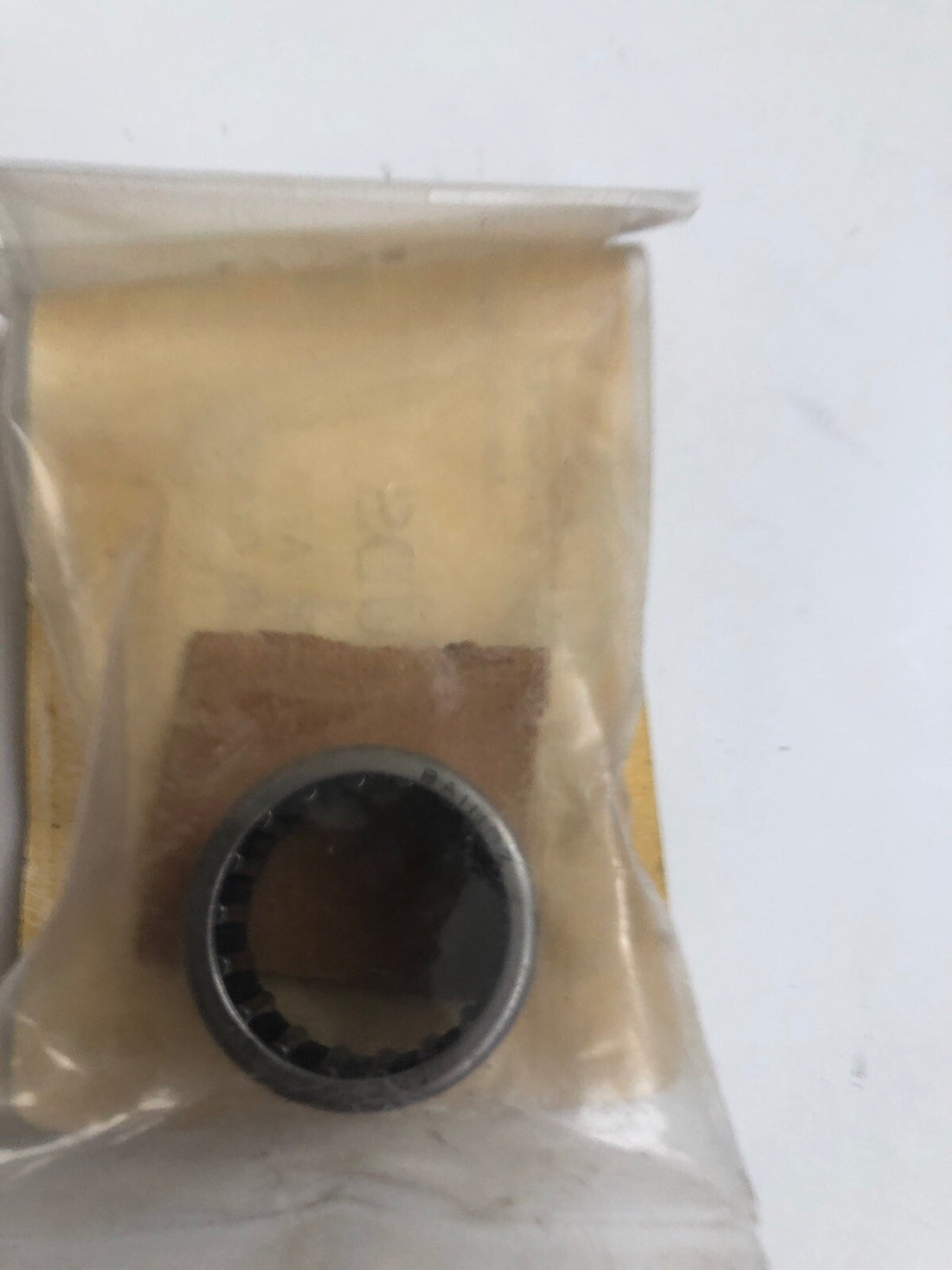 
  
  8888 EASTERN PARTS 1986-1990 SPORTSTER LOW GEAR COUNTERSHAFT BEARING   NOS
  
