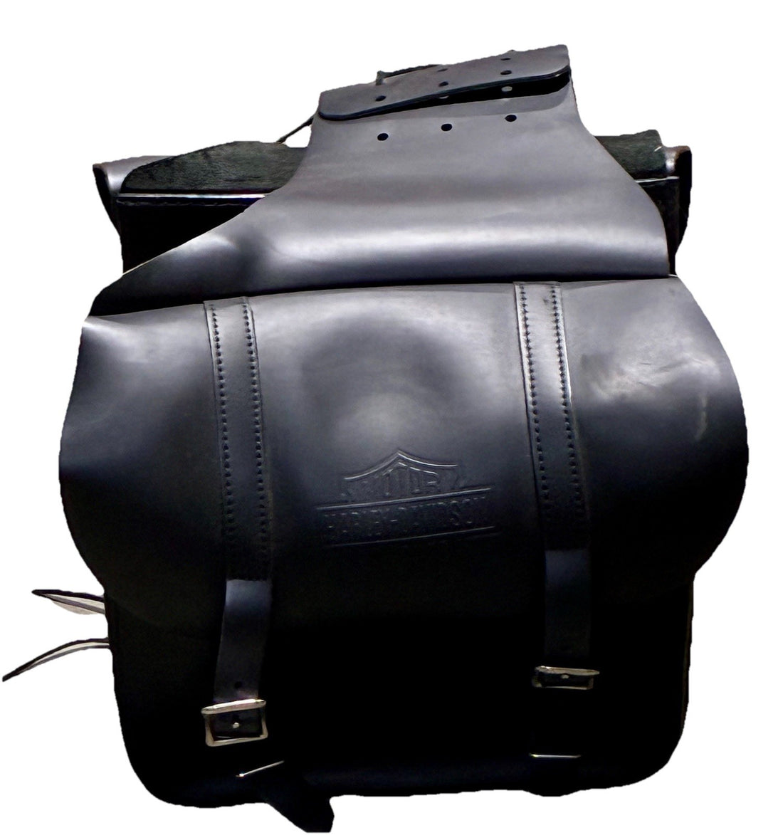 
  
  HARLEY-DAVIDSON LEATHER BAR & SHIELD THROW OVER SADDLEBAGS OEM
  
