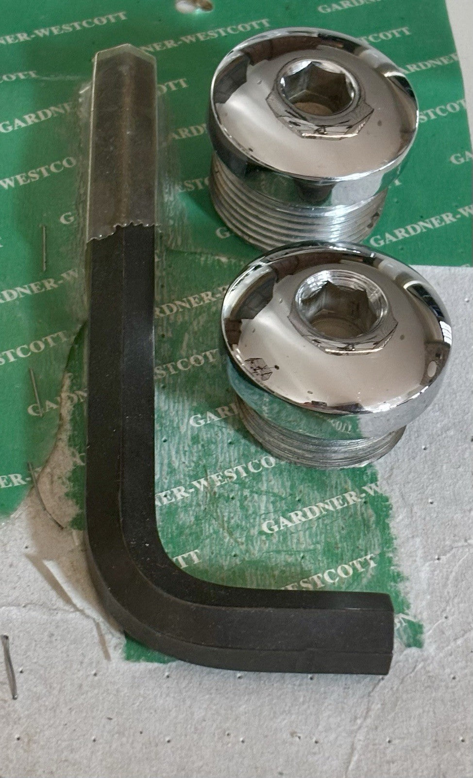 04-1582 GARDNER-WESTCOTT 1971-76 HARLEY SPORTSTER XL CHROME PRIMARY COVER CAPS