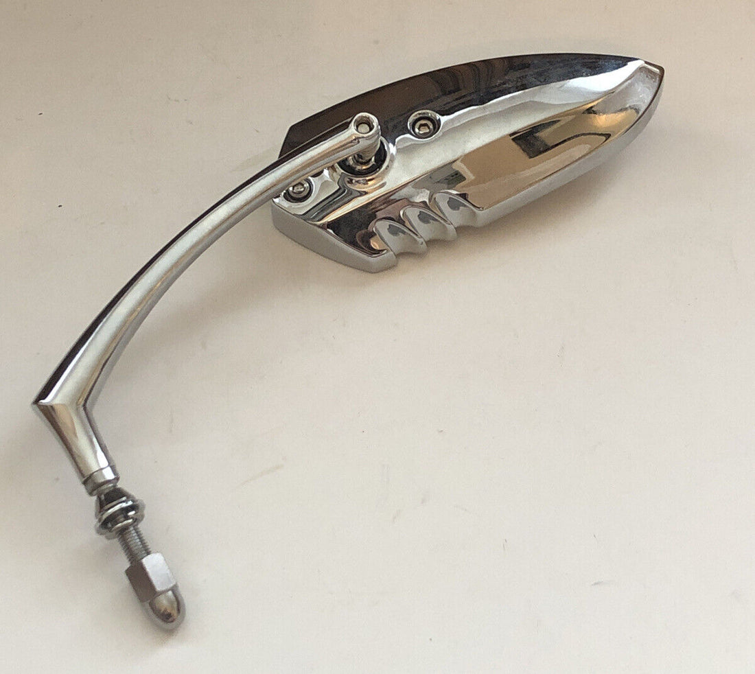 
  
  CUSTOM CHROME UNIVERSAL MIRROR FOR HARLEY-DAVIDSON
  
