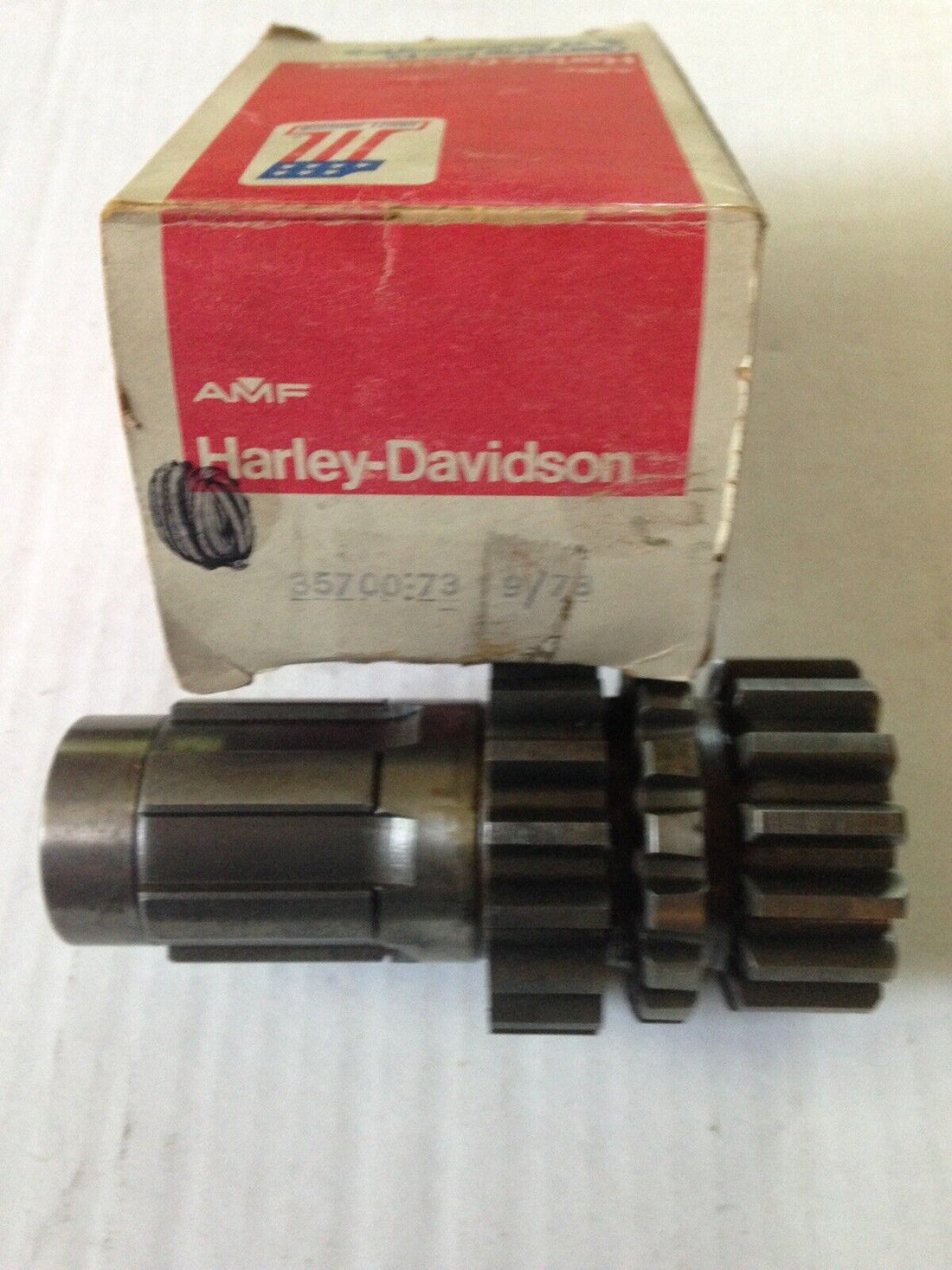 
  
  35700-73 HARLEY-DAVIDSON 1973-EARLY 1976 FL, FX, FXE COUNTERSHAFT GEAR
  
